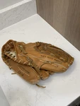 Easton EX126 Black Magic Series Baseball Glove 12.5" Right Hand Throw Rht. Fixed Price $19.99.