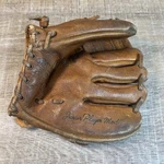 Vintage Wards Hawthorne 60-4202 Junior Player Model Rht Baseball Glove. Fixed Price $15.99.