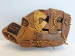 Louisville Slugger Super HBG76 Horseshoe Web Baseball Rht Glove Cowhide. Fixed Price $19.79.