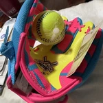 Franklin Softball Baseball T-ball Glove Mitt 8.5" Colorful Right Hand Thrower. Fixed Price $14.99.