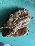 Wilson A2154 Pro Special Dave Cash 11.5" Baseball Glove Mitt Right Handed Throw. Fixed Price $9.99.