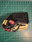 Rawlings Right Handed Youth Baseball Glove PL11CBS Inch (#2). Fixed Price $29.99.