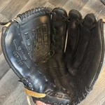 Mizuno Mpm 1302 13" Premiere Power Lock Max Flex Baseball Glove Rh Throw. Fixed Price $32.50.