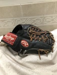 Rawlings Special RTD115 11.5 Baseball Softball Infielders Glove Right Throw. Fixed Price $85.00.