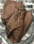Vtg Regent 05334 Phil Rizzuto Autograph Baseball Glove Mitt Advanced Design Trap. Fixed Price $30.00.