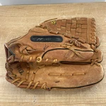 Mizuno Victory Premier Mvp 1237 Leather Baseball Glove Lht 12.25" Pre-owned. Fixed Price $22.50.