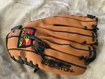 Easton 10.75 Leather Youth Baseball Glove ES107TB Black Magic Lht Used. Fixed Price $18.99.