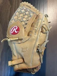 Rawlings 11.5 RBG4 Baseball Glove Cal Ripken Jr. Rht PC#89510 Leather Fastback. Fixed Price $29.95.