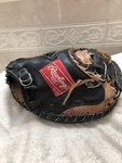 Rawlings RCM45BT Jorge Posada Boys 32 Baseball Catchers Mitt Right Hand Throw. Fixed Price $75.00.