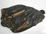 Mizuno Series Gmvp 1300 13" Glove Black Leather Softball Rht. Fixed Price $39.99.