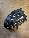 Pre-owned Rawlings SS13W Right Hand Throw Rht Barely Used Condition. Fixed Price $25.00.
