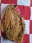 Rawlings RBG57 Youth Baseball Glove Rht #G100 S11. Fixed Price $25.99.