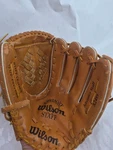 Wilson A2489 12 1/2 Leather Right Hand Throw Baseball Glove Advisory Staff. Fixed Price $14.99.