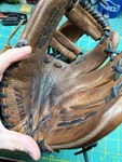 Mizuno 11.25 GMVP1125B1 Infield Glove Rht Pro Select 2B/SS Game Ready. Fixed Price $100.00.