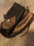 Adidas Cl 1150 Baseball Glove Size 11.5 Inches Brown And Black Rht. Fixed Price $22.00.
