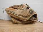 Catfish Hunter A2643 Wilson Store Model Baseball Glove 101620DBT. Fixed Price $23.99.