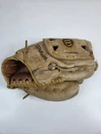 Wilson A2240 Rht 11 Inch Baseball Glove Tan Tru-trap As-is. Fixed Price $13.24.