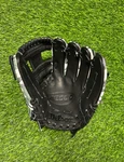 Wilson A2000 1786 11.5" Rht Camo Infield Baseball Glove. Fixed Price $275.00.