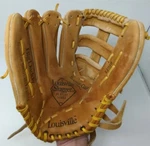 Louisville Slugger 13" LPS10 Big Daddy Players Series Rht Glove - Nice Condition. Fixed Price $25.34.