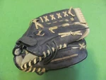 Louisville Slugger TPS1402H 14" Hoss Series Rht Baseball Glove. Fixed Price $32.95.