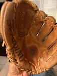 Babe Ruth Vintage Spalding Baseball Glove Mitt Advisory Staff 42 3915 Rht. Fixed Price $60.00.