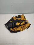 Wilson Leather Baseball Glove Youth Inch Rht A0350 TMLB11. Fixed Price $33.06.