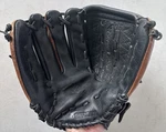 Wilson Demarini A0727 M135 13.5 Fastpitch / Slowpitch Softball Glove Lht. Fixed Price $49.99.