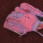 Rawlings Girls Pink Inch Mitt Baseball RTB10. Fixed Price $9.00.