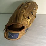 Vintage Spalding Baseball Glove 42-233 11" Right Hand Throw Carl Yastrzemski. Fixed Price $24.99.