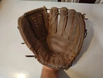 Wilson Pro Model A2600 Baseball Glove Grip-tite Pocket For Rh Thrower. Fixed Price $8.99.