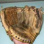 Mizuno Ollo Rh Pro Leather Baseball Glove MT2032 Right Handed Thrower/ 11". Fixed Price $24.99.
