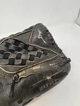 Mizuno Prospect Power Close 10.75 Youth Baseball Glove Rht Gpp 10/5 Y2 Black. Fixed Price $14.19.