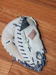 Worth Liberty Glove Deerskin 11.5" Baseball Softball Right Hand Throw Mitt Vtg. Fixed Price $49.00.
