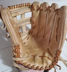 Wilson A2000 1799 Pro Stock 12.75 Inch Outfield Baseball Glove Blonde Leather Rh. Fixed Price $229.99.