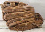 Vintage Spalding 42-981 Competition Series Rht Baseball Glove. Fixed Price $11.66.
