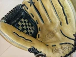 Rawlings 12.5 Rht Baseball Softball Glove Gold Fastback Leather Right RBG36TB. Fixed Price $23.95.