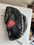 Rawlings RCM30B Broken Well Padded Baseball Catchers Mitt Lance Perrish. Fixed Price $44.99.