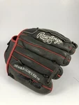 Rawlings Child Youth Right Handed Baseball Glove 1/2 MPL105DSB. Fixed Price $22.50.