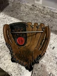 Rawlings SE135 13.5" Rht Basket-web Dual Wing Softball Glove Adjustable Strap. Fixed Price $24.95.