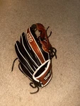 Wilson A550 Leather Catcher Mitt 32 Black & Brown. Fixed Price $45.00.
