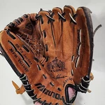 Tom Glavine Mizuno Baseball Glove 10.75" Prospect Series Mpr TG108P Right Hand. Fixed Price $11.99.