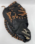 Mizuno GXF-100D 12 Baseball First Mitt. Fully Broken In, Left Handed Throw. Fixed Price $30.00.