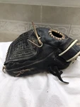 Mizuno GPMP-1400T Premier Pro Women Broken In Softball Glove Left Throw. Fixed Price $65.00.