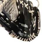 Rawlings Remix T-ball Youth Baseball/softball Glove Right Hand Throw Euc. Fixed Price $10.00.