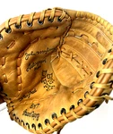 Macgregor Big Dipper BM7T John Mayberry Left Hand Throw Baseball Mitt Vintage. Fixed Price $27.50.