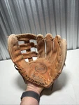 Rawlings RSG2 Super Size Rht Softball Mitt Glove Wing Tip. Fixed Price $28.45.