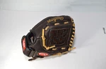 Rawlings Highlight Series H100BRNC Leather Youth Baseball Glove / Mitt Rht 10". Fixed Price $14.95.