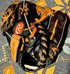 Rawlings Playmaker Blex 11" Left Hand Throw Leather Basket Web Glove Black/brown. Fixed Price $26.95.