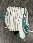 Wilson A500 Siren Fastp. Fixed Price $39.99.