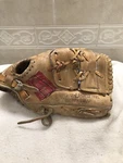 Rawlings GJF8 Bobby Tolan 11.5 Butter Soft Broken Baseball Glove Right Throw. Fixed Price $85.00.